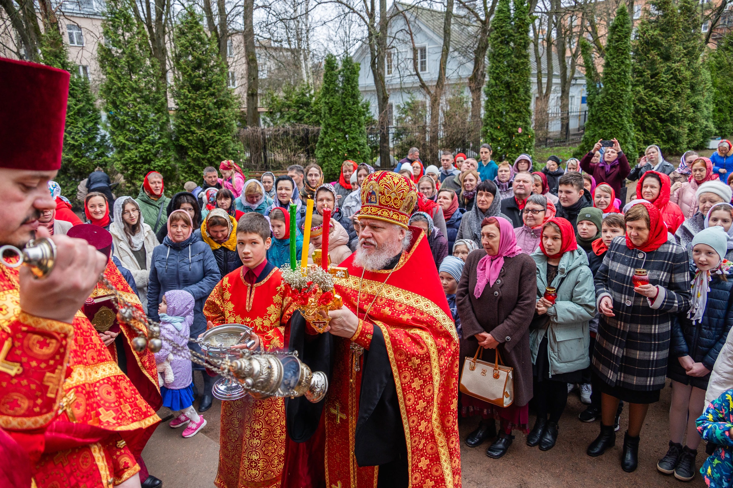 Утреннее богослужение в праздник Светлого Христова Воскресения