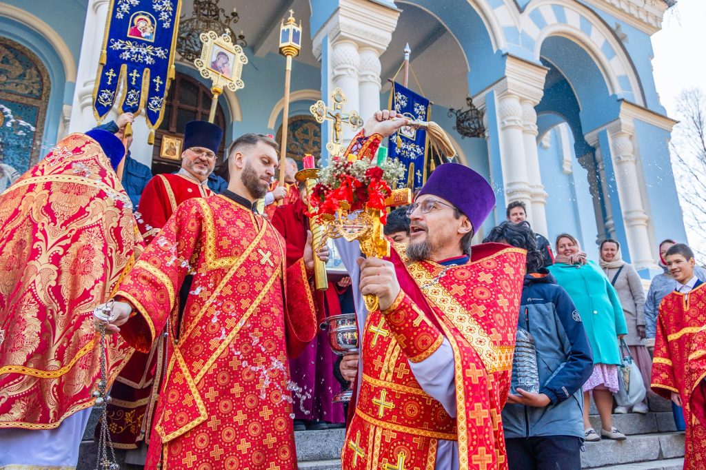 Богослужение в понедельник Светлой седмицы